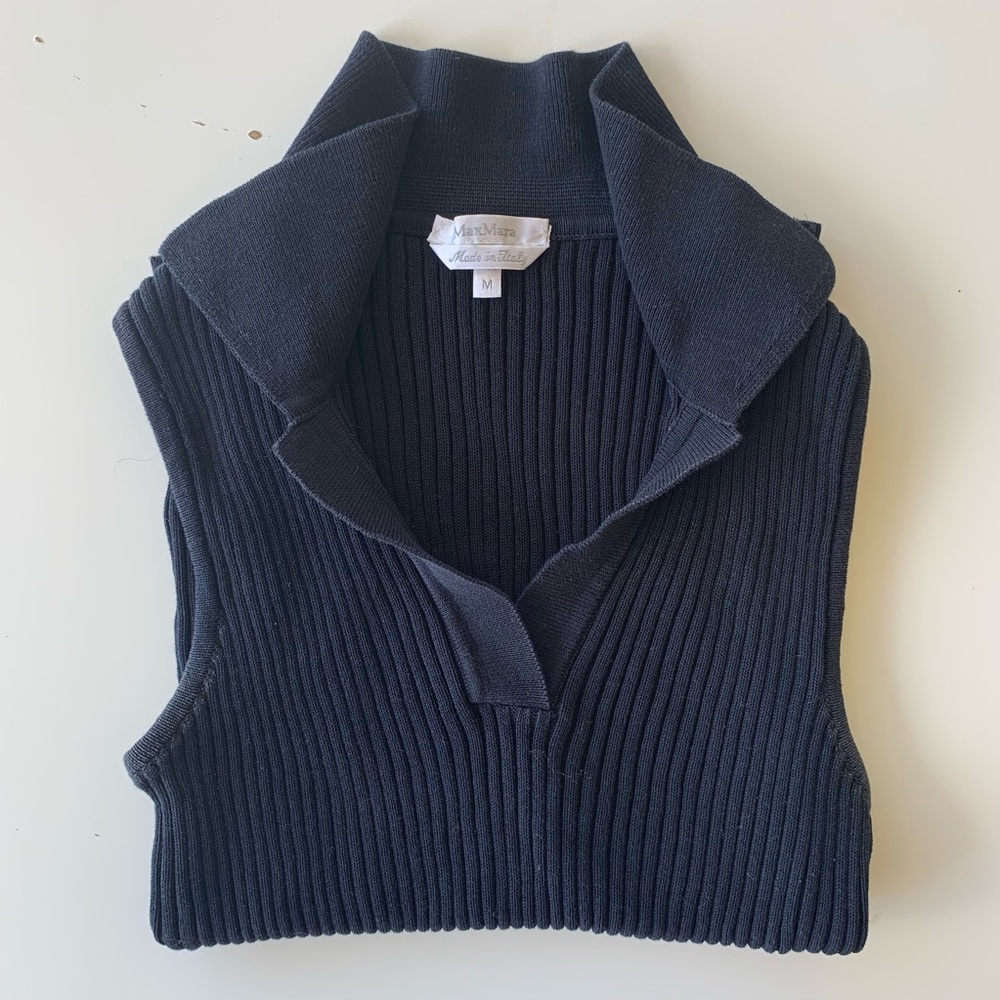 MaxMara Black Collared Ribbed Tank